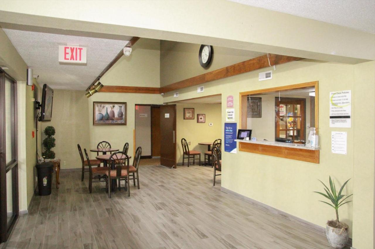 Super 8 By Wyndham Harrison Ar Motel Ngoại thất bức ảnh